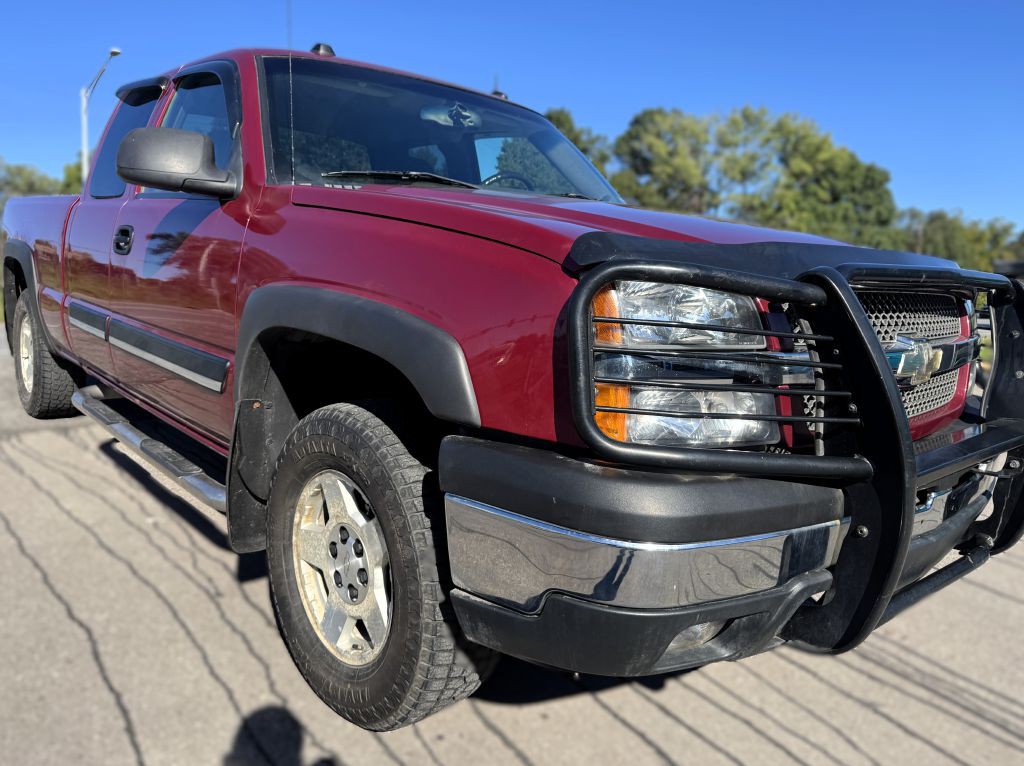 2004 Chevrolet Silverado 1500 Image 17