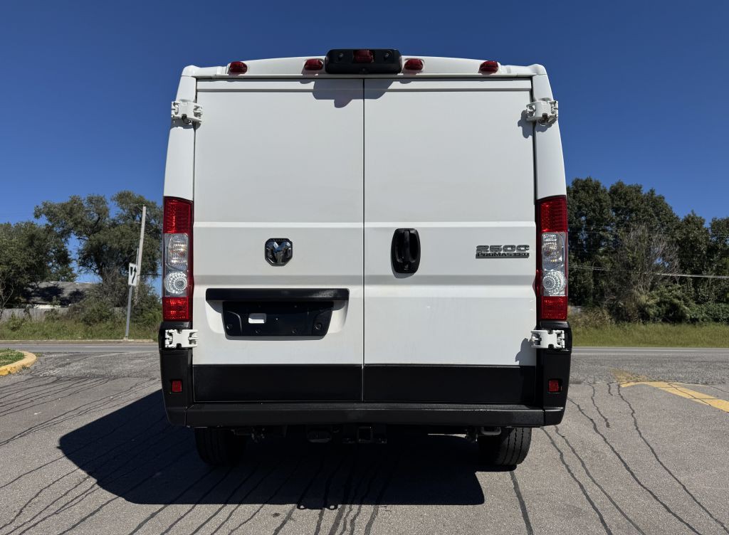 2023 RAM Promaster Image 18
