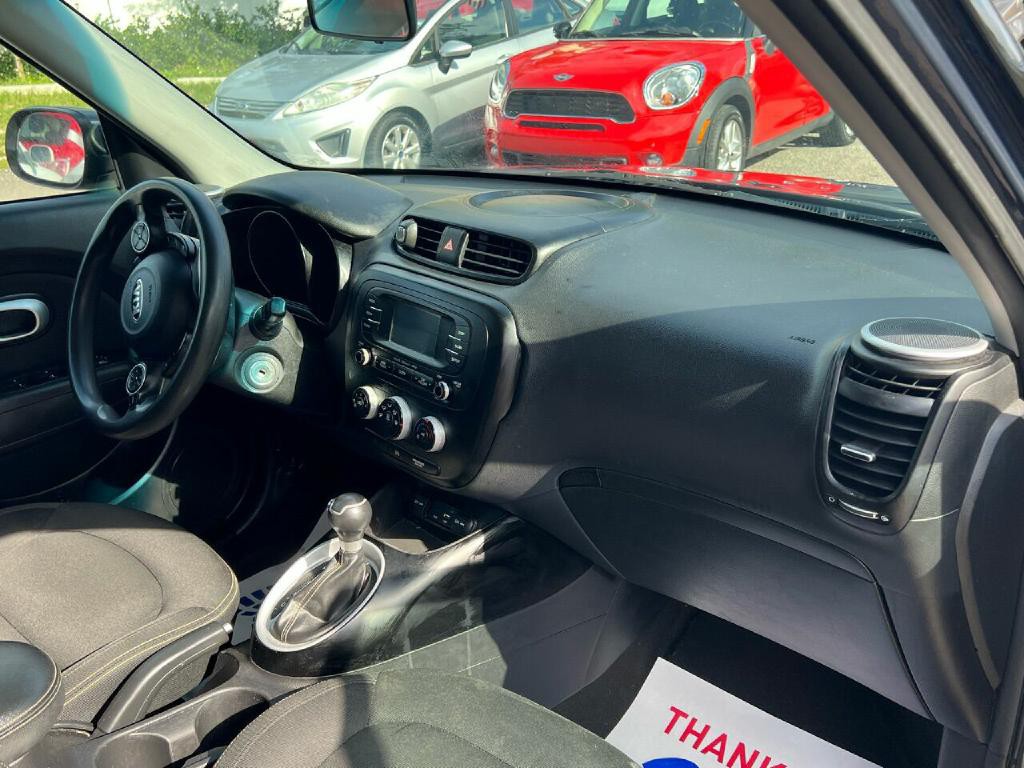 2016 Kia Soul Image 24