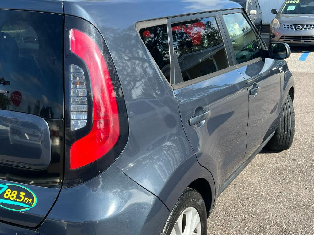 2016 Kia Soul Image 30