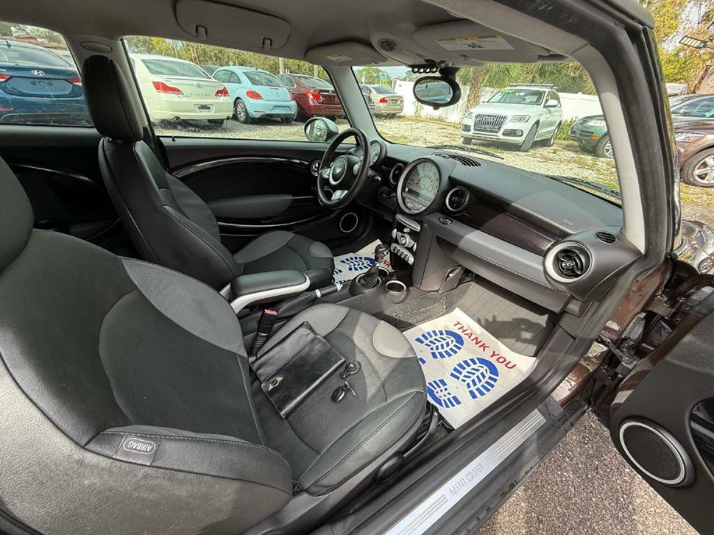 2008 MINI Cooper Clubman Image 7