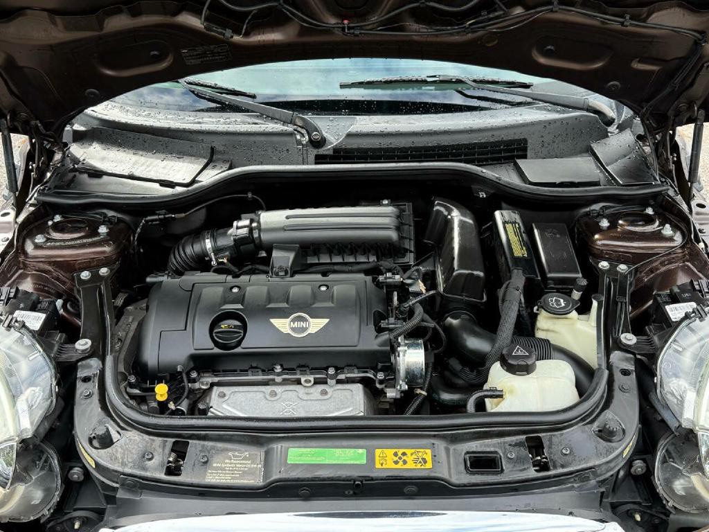 2008 MINI Cooper Clubman Image 35