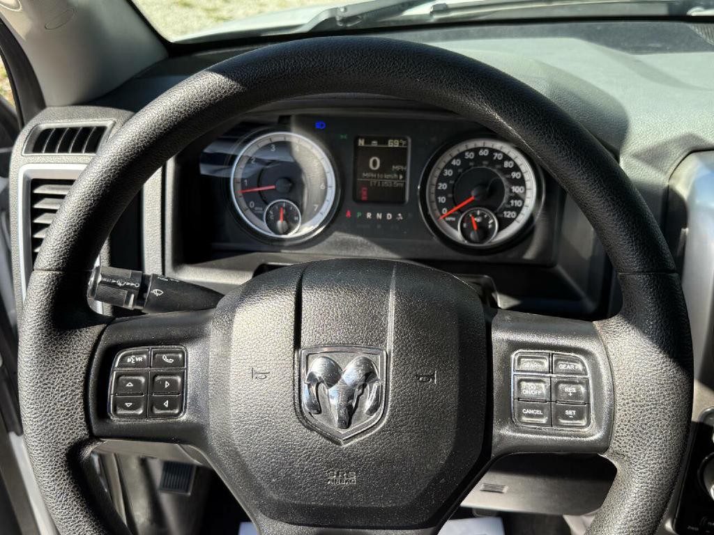 2017 RAM 1500 Image 30