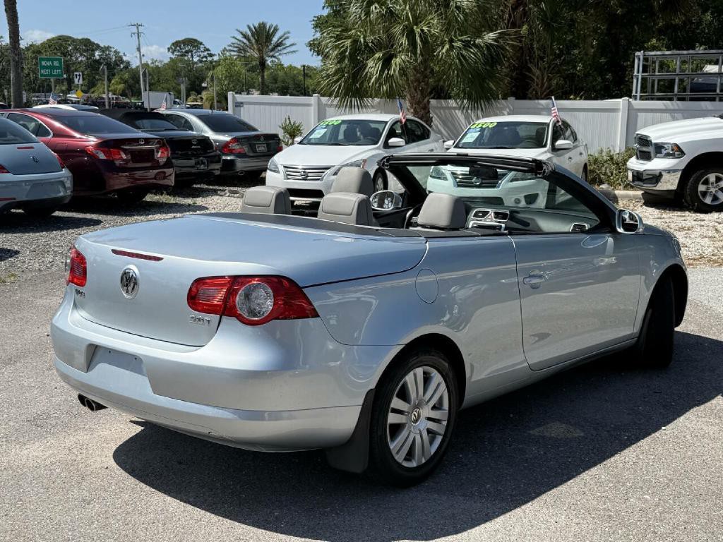 2008 Volkswagen Eos Image 4