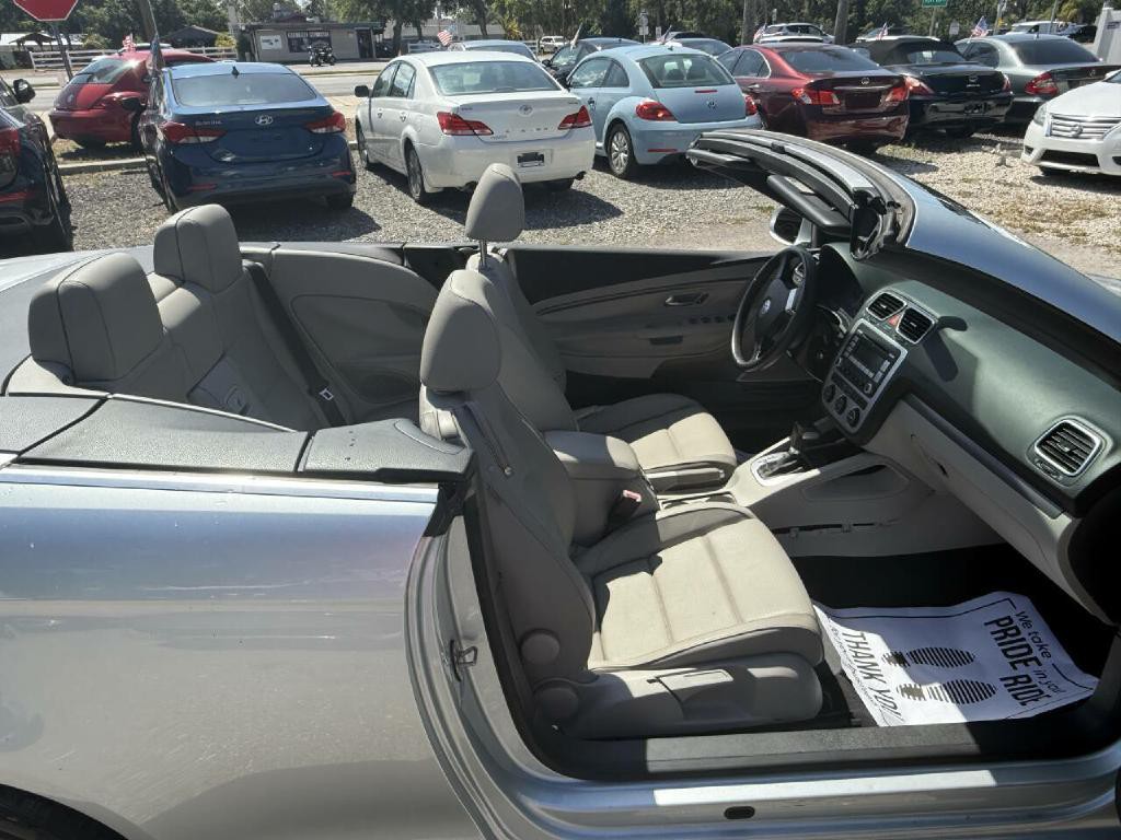 2008 Volkswagen Eos Image 10