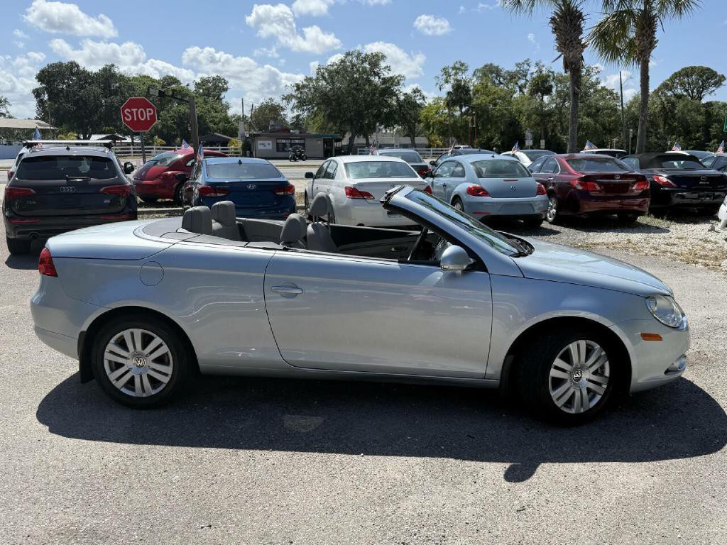 2008 Volkswagen Eos Image 20