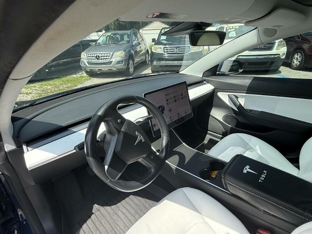 2019 Tesla Model 3 Image 23