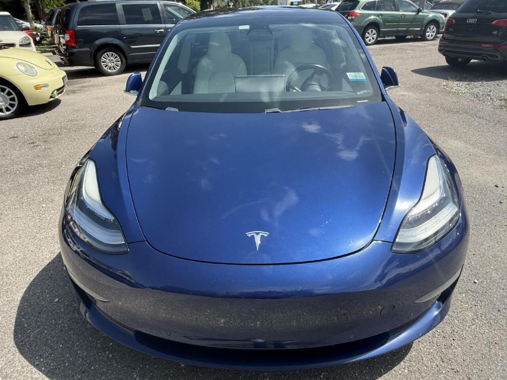 2019 Tesla Model 3 Image 24