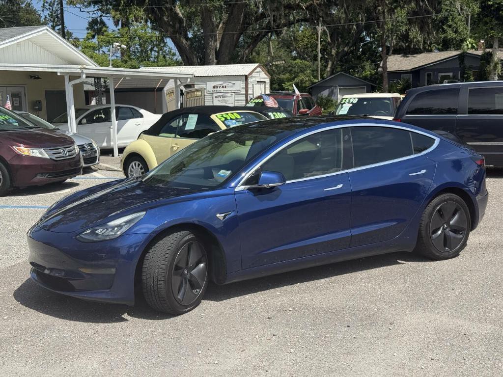 2019 Tesla Model 3 Image 26