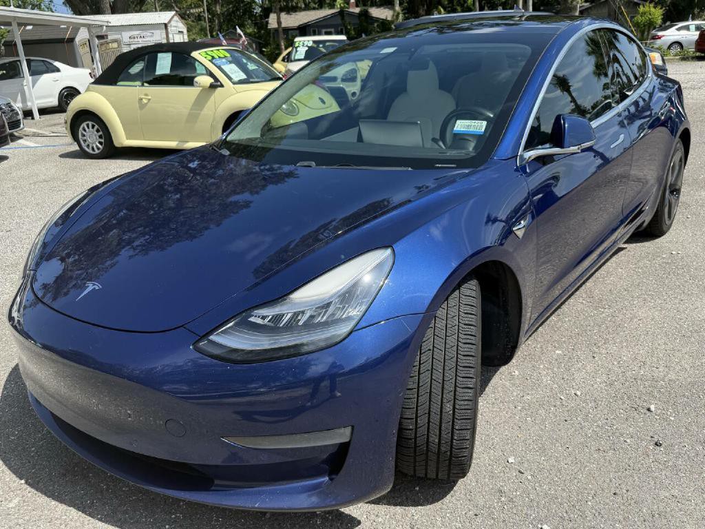 2019 Tesla Model 3 Image 28