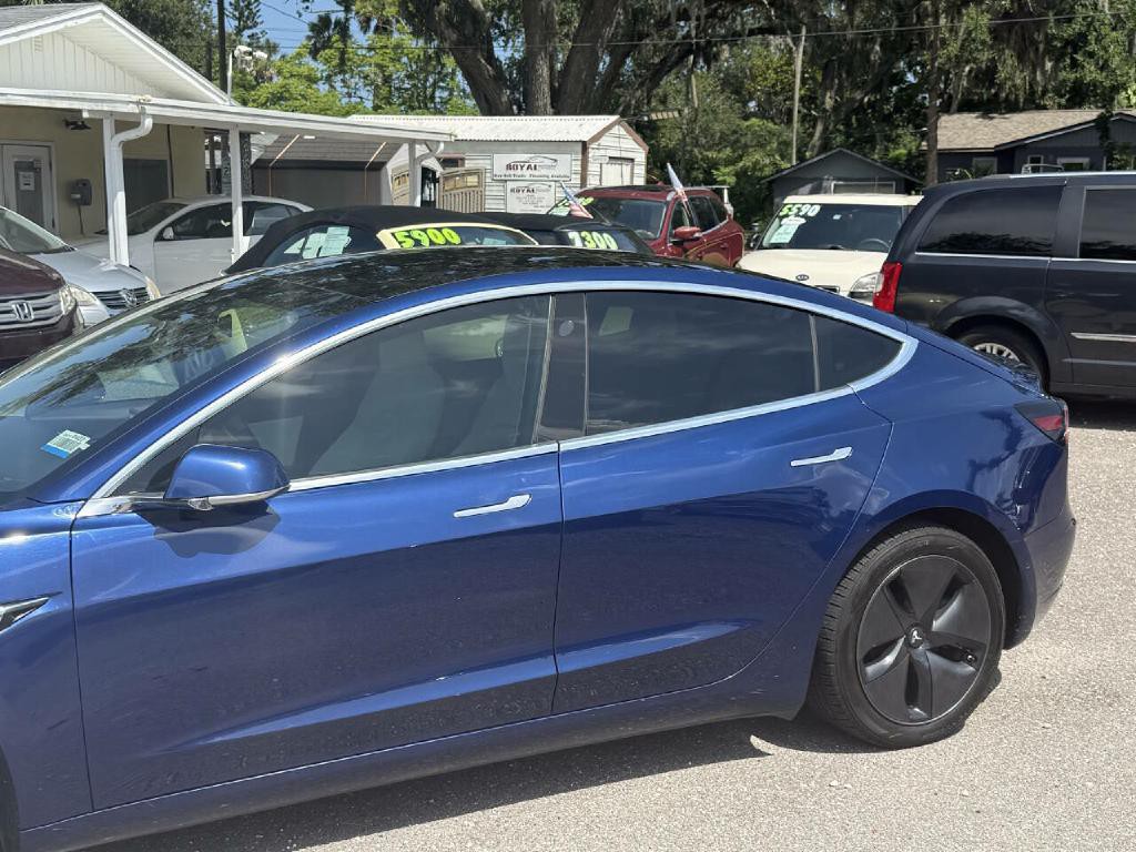 2019 Tesla Model 3 Image 33