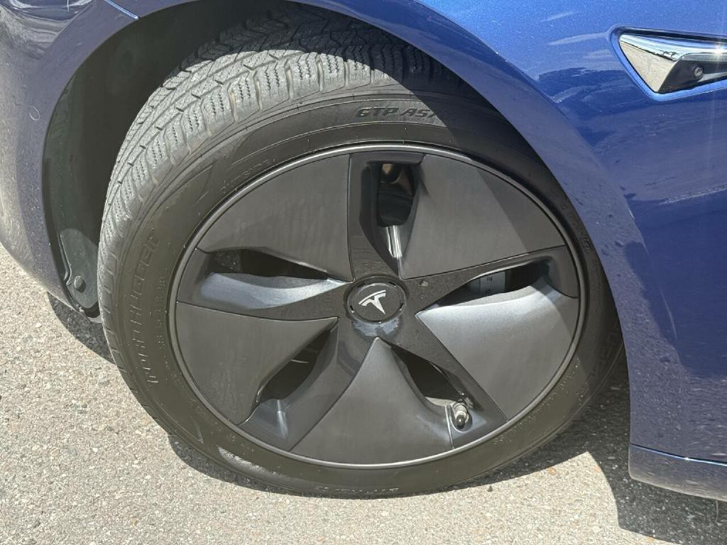 2019 Tesla Model 3 Image 41
