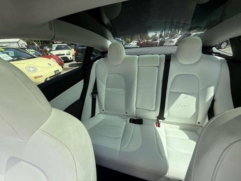 2019 Tesla Model 3 Image 48