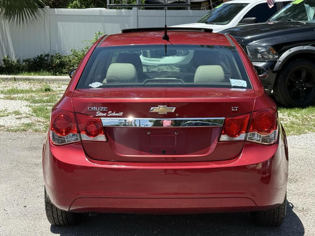 2011 Chevrolet Cruze Image 4