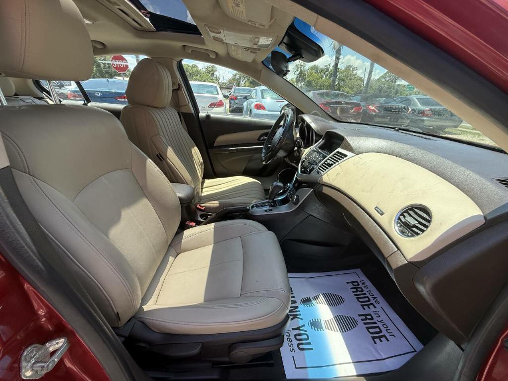 2011 Chevrolet Cruze Image 32