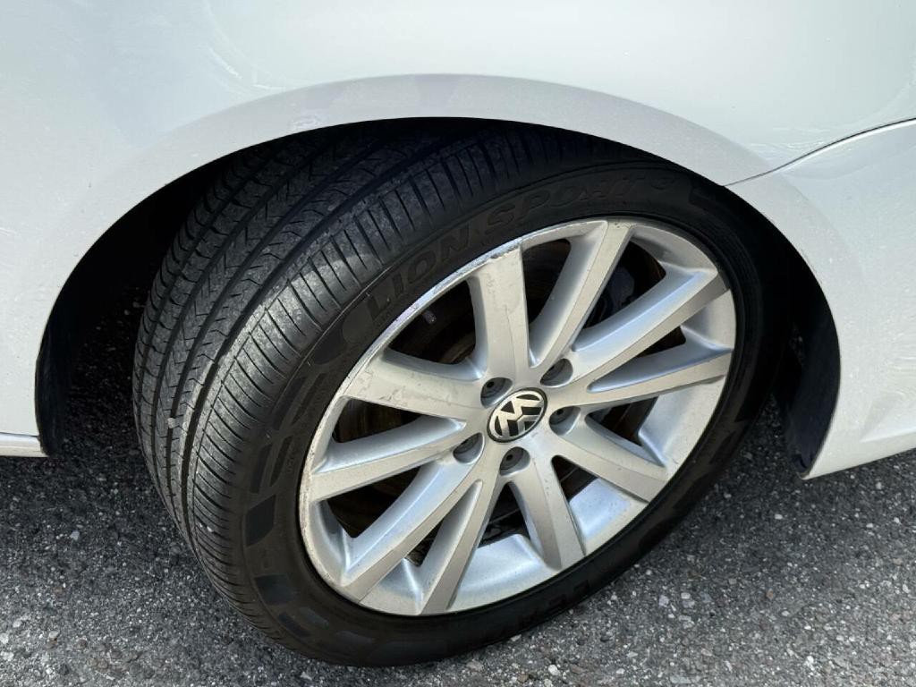 2007 Volkswagen Eos Image 32