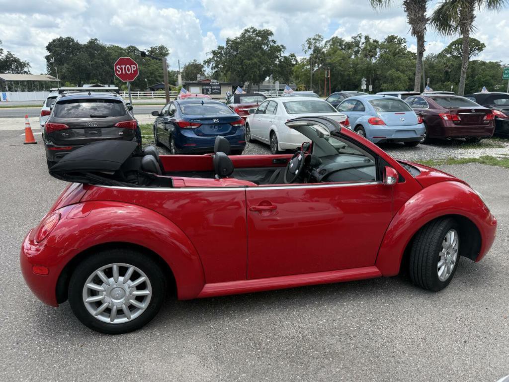 2005 Volkswagen Beetle Image 5