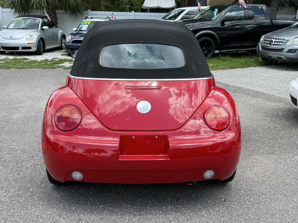 2005 Volkswagen Beetle Image 9