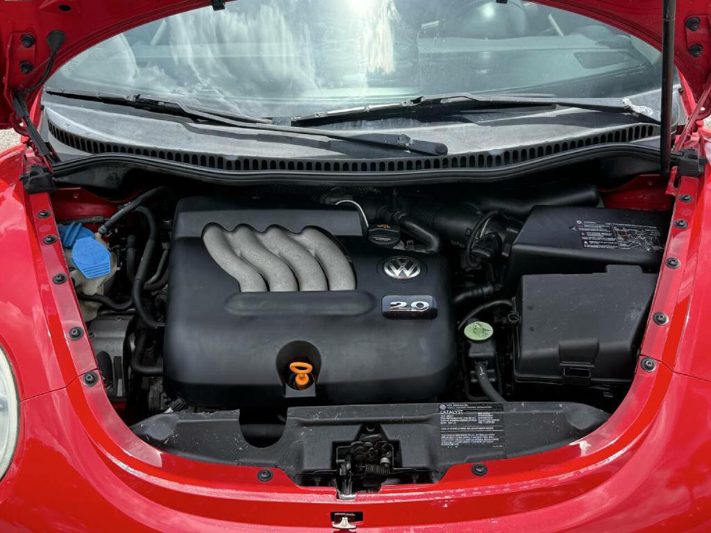 2005 Volkswagen Beetle Image 21