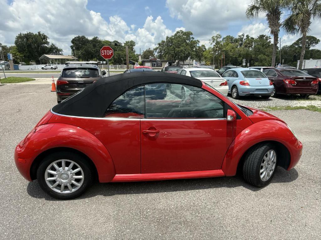 2005 Volkswagen Beetle Image 24