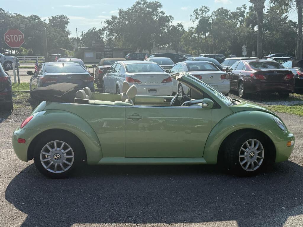 2005 Volkswagen Beetle Image 3