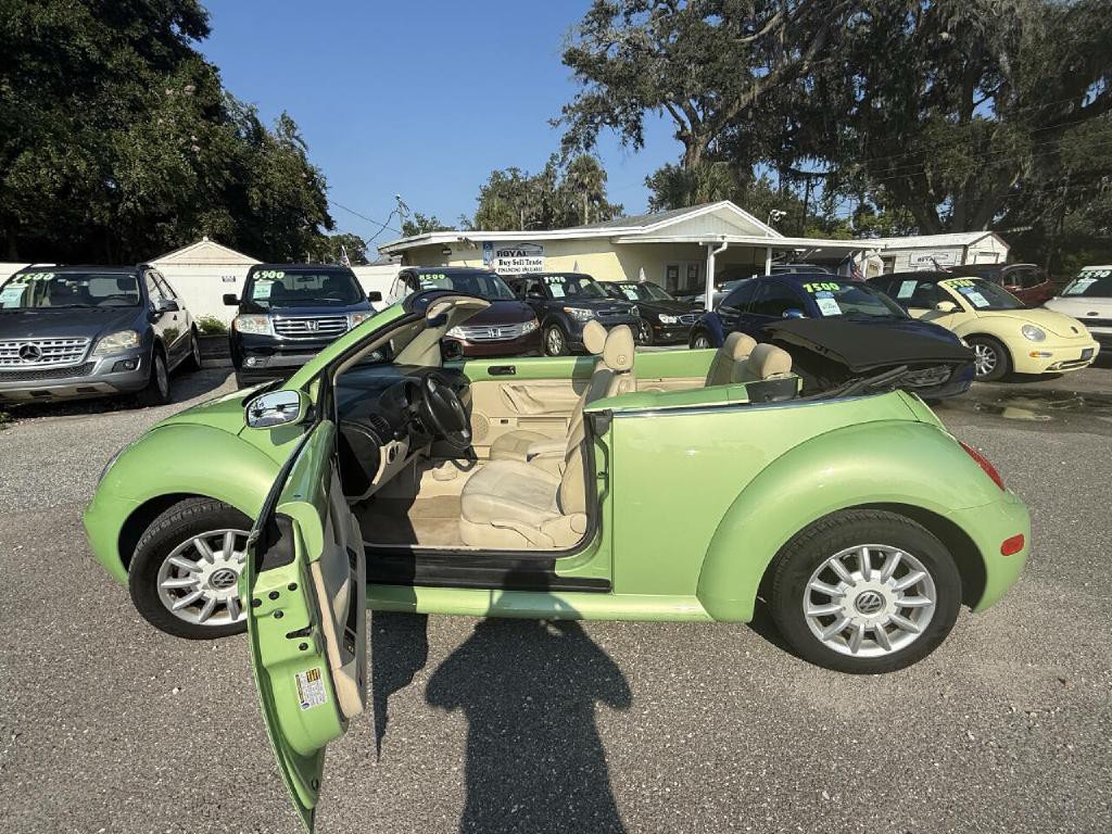 2005 Volkswagen Beetle Image 6