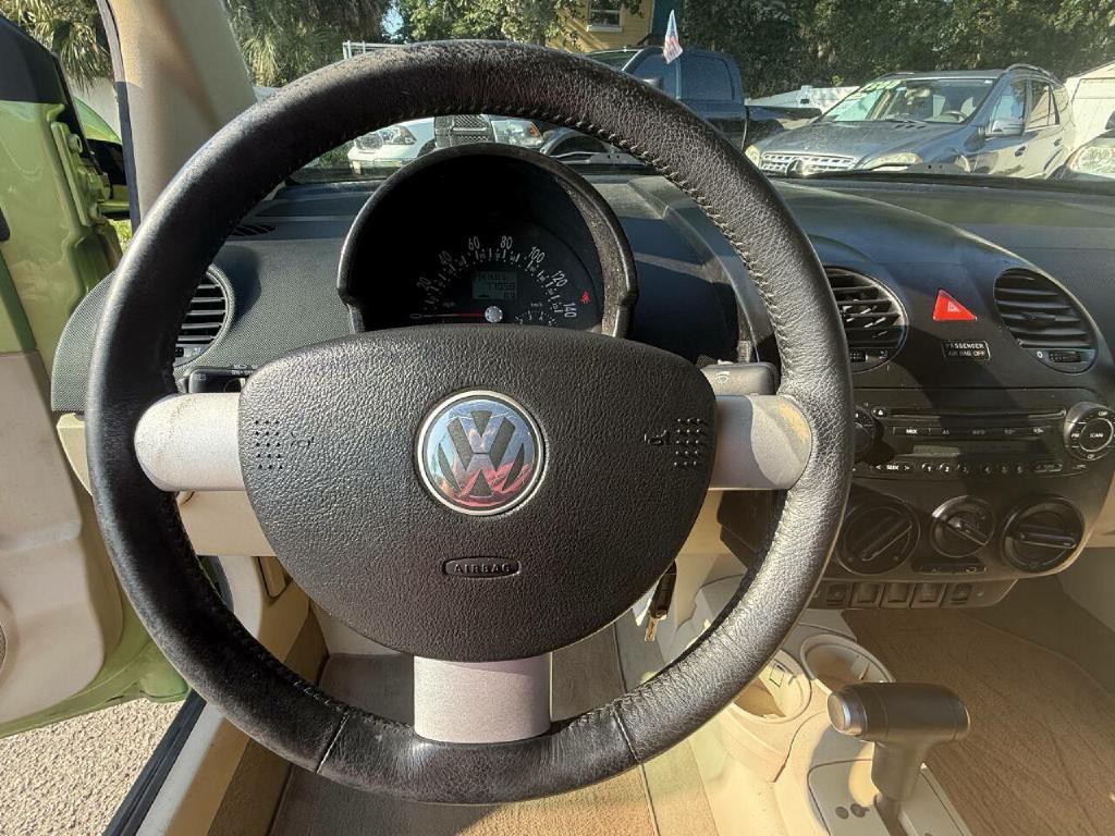 2005 Volkswagen Beetle Image 52