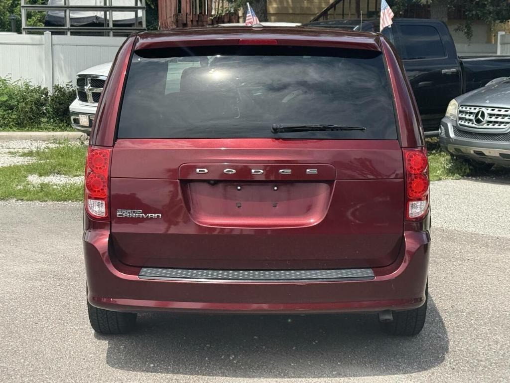 2017 Dodge Grand Caravan Image 5