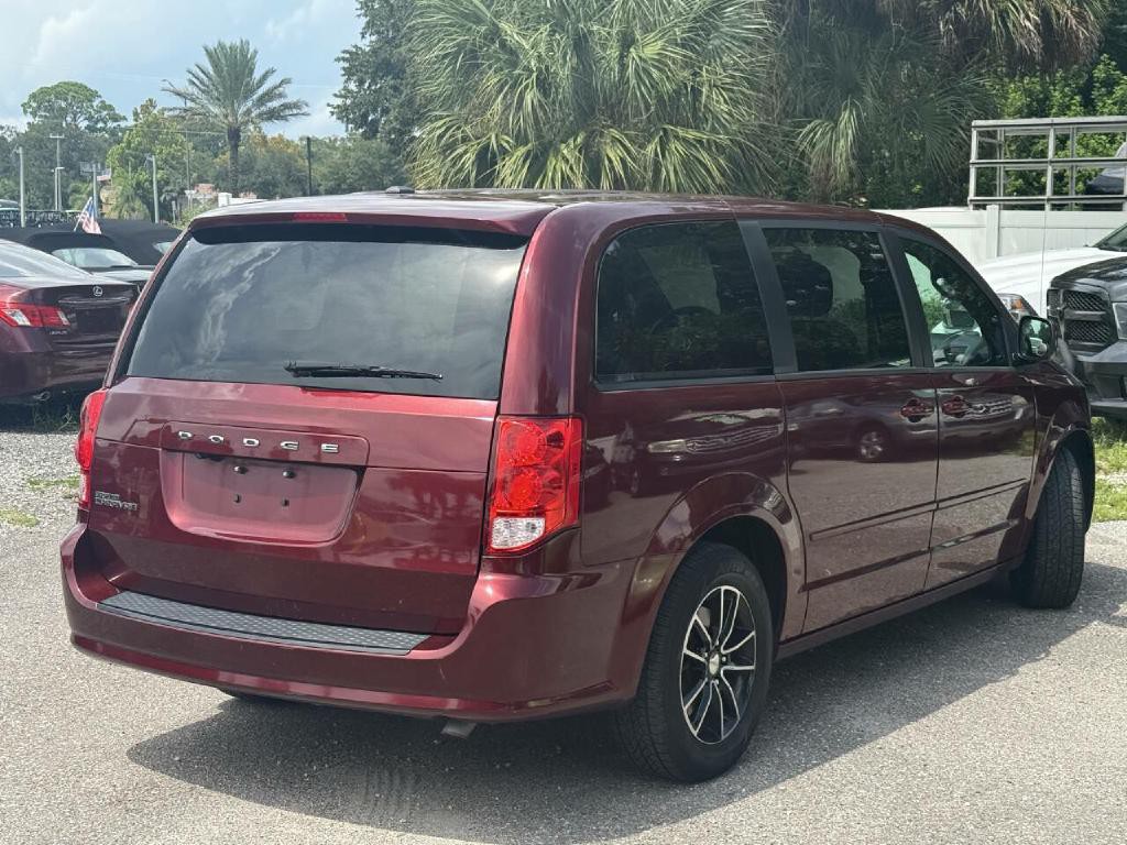 2017 Dodge Grand Caravan Image 6