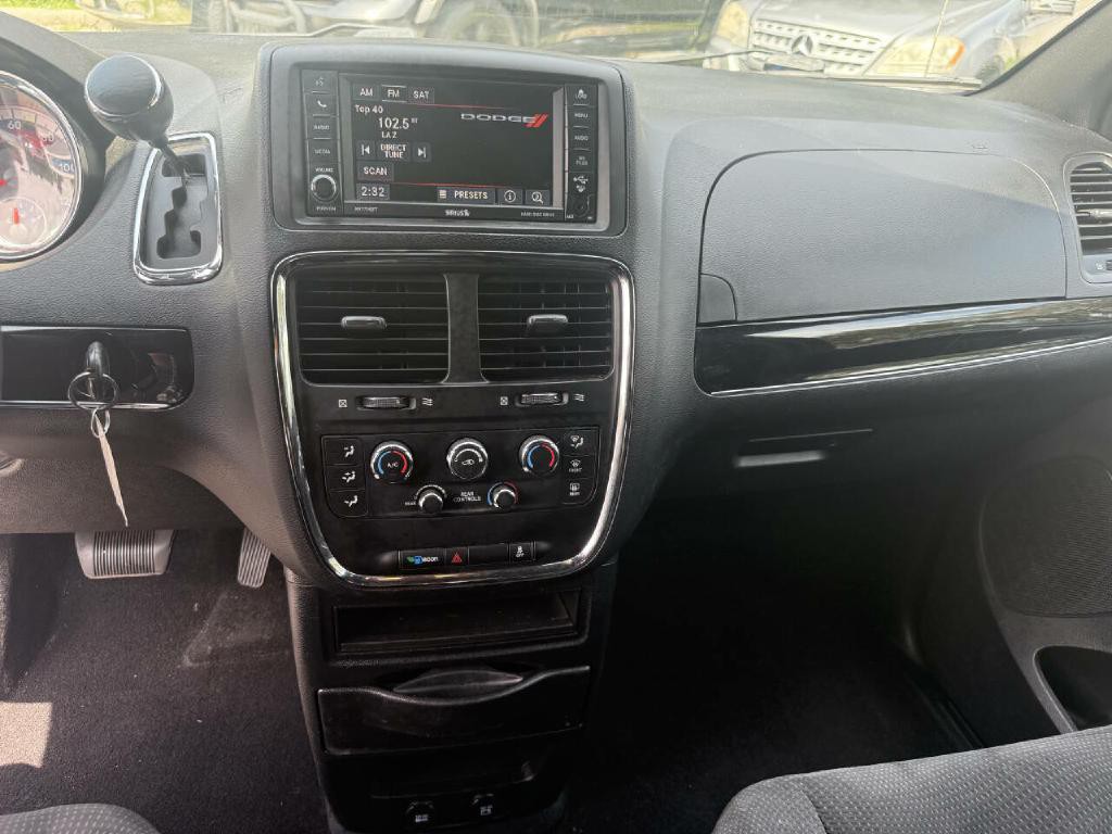2017 Dodge Grand Caravan Image 40