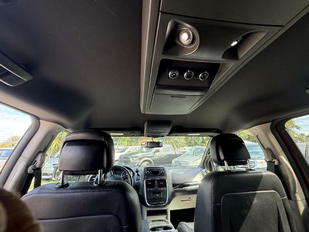 2015 Dodge Grand Caravan Image 7