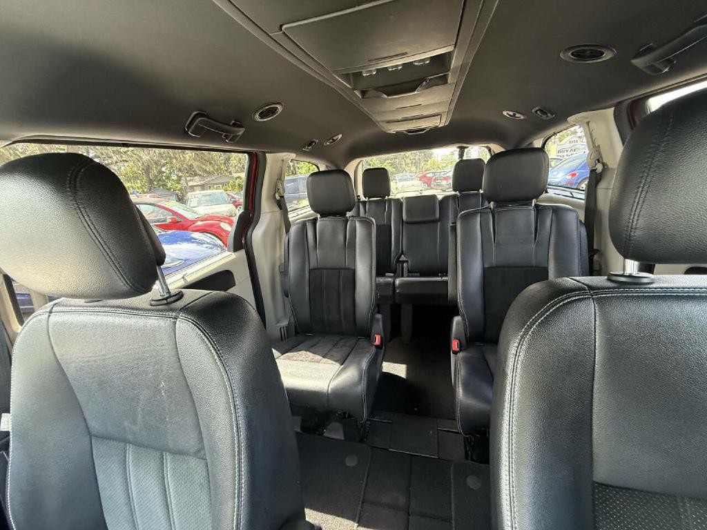 2015 Dodge Grand Caravan Image 15