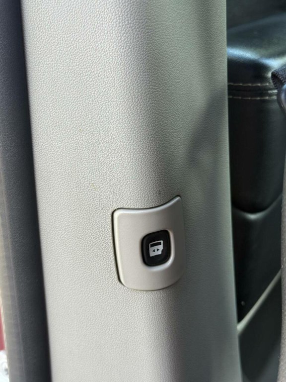 2015 Dodge Grand Caravan Image 29