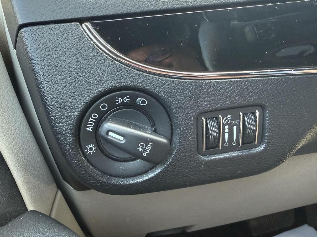 2015 Dodge Grand Caravan Image 41