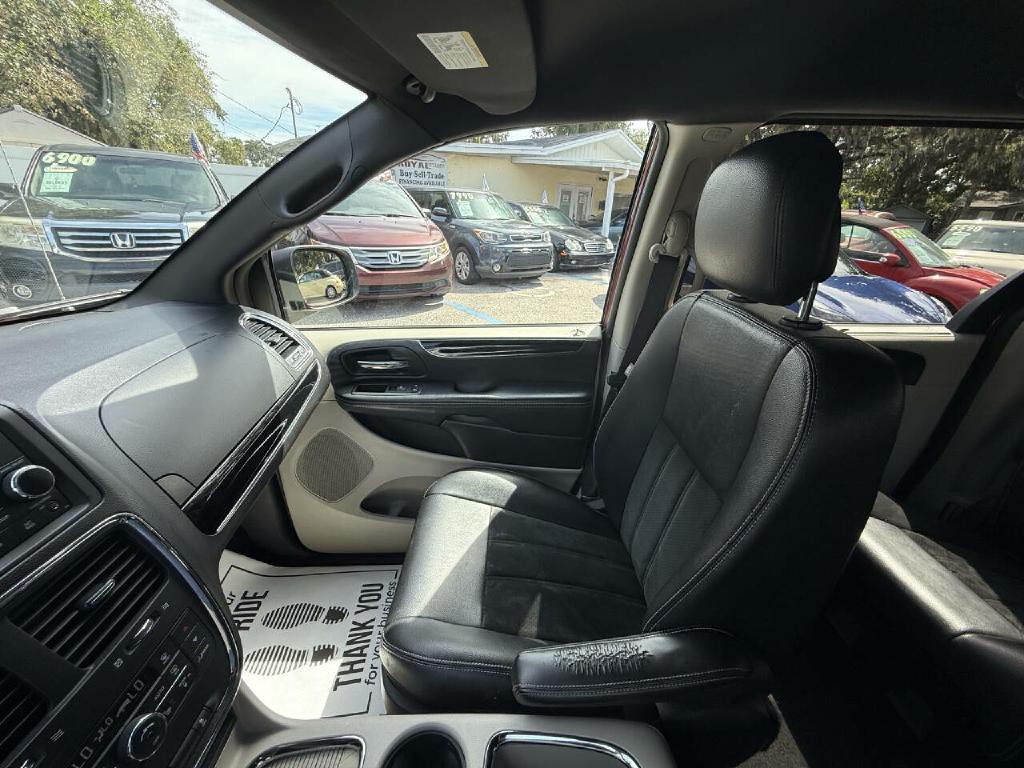 2015 Dodge Grand Caravan Image 43