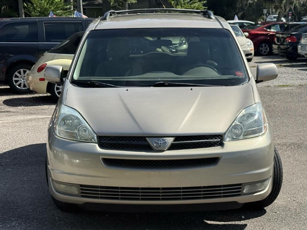 2005 Toyota Sienna Image 2