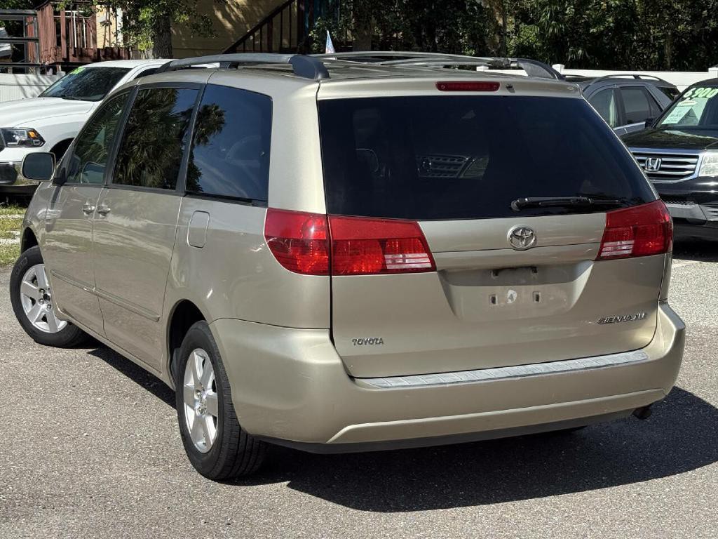 2005 Toyota Sienna Image 3