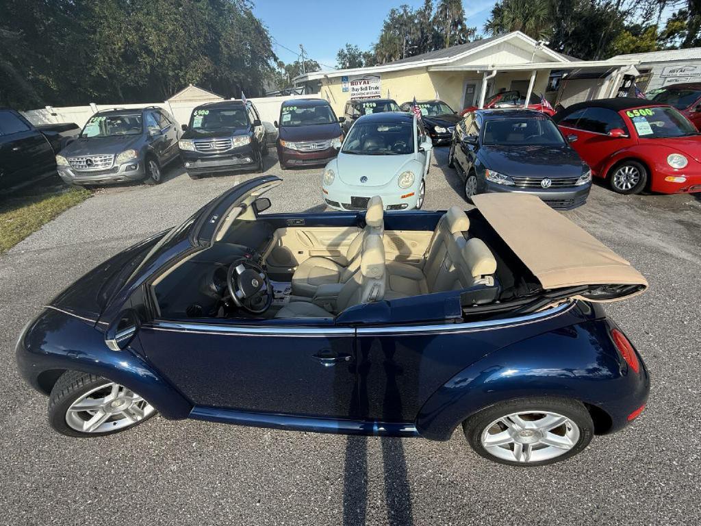 2005 Volkswagen Beetle Image 5