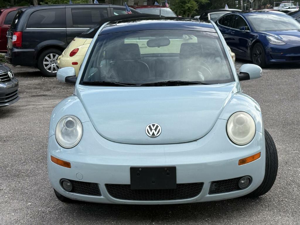 2010 Volkswagen Beetle Image 20
