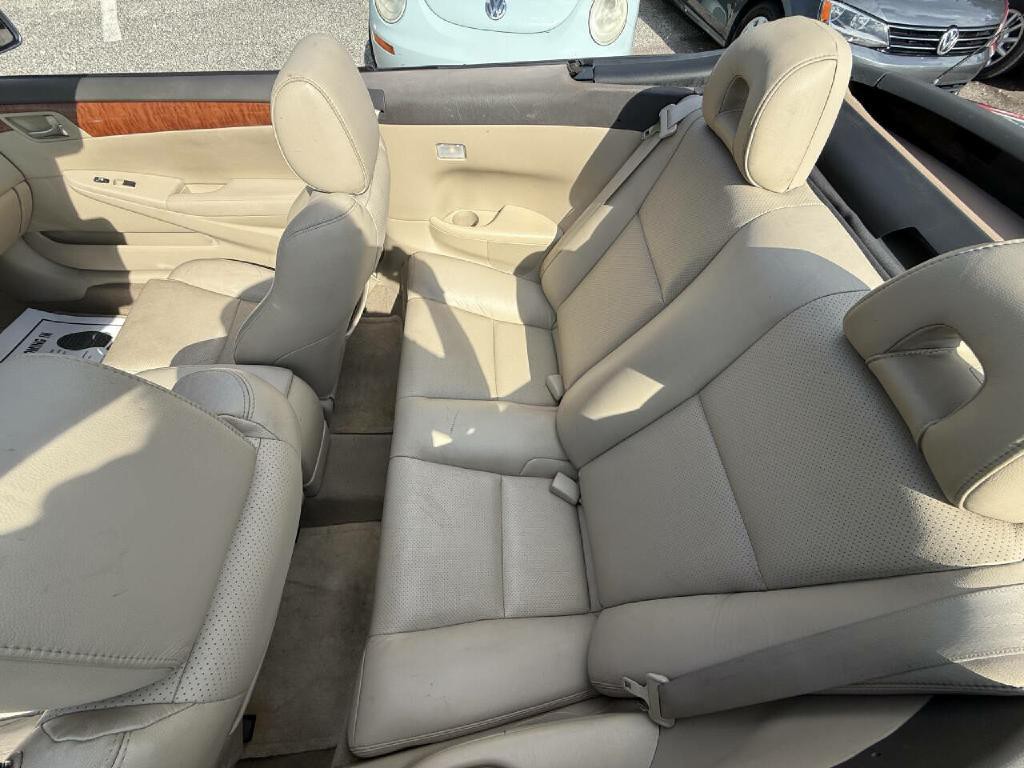 2007 Toyota Camry Image 18