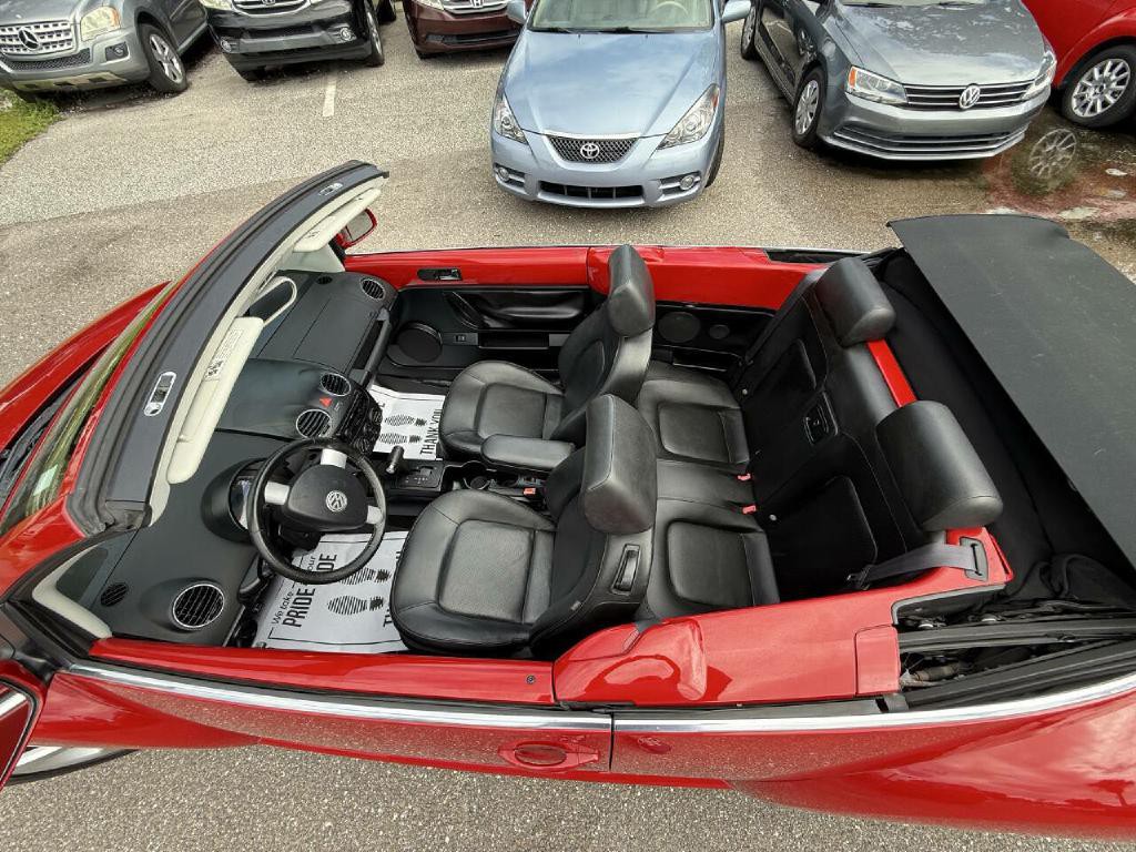 2009 Volkswagen Beetle Image 17