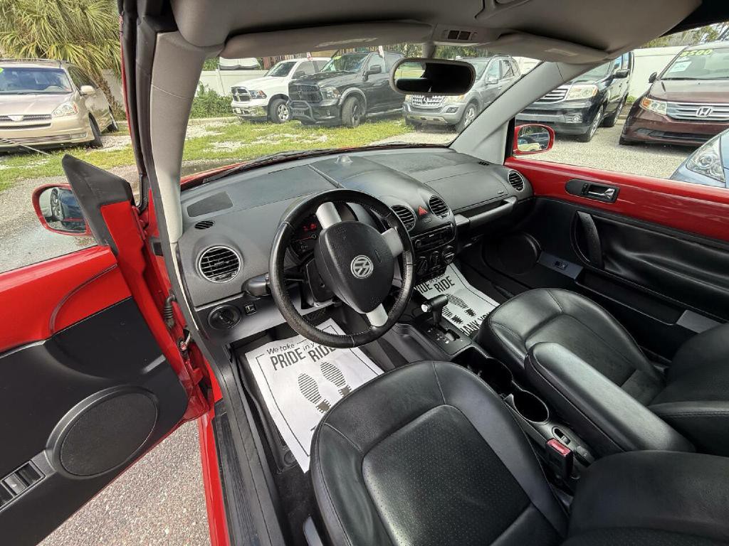 2009 Volkswagen Beetle Image 33