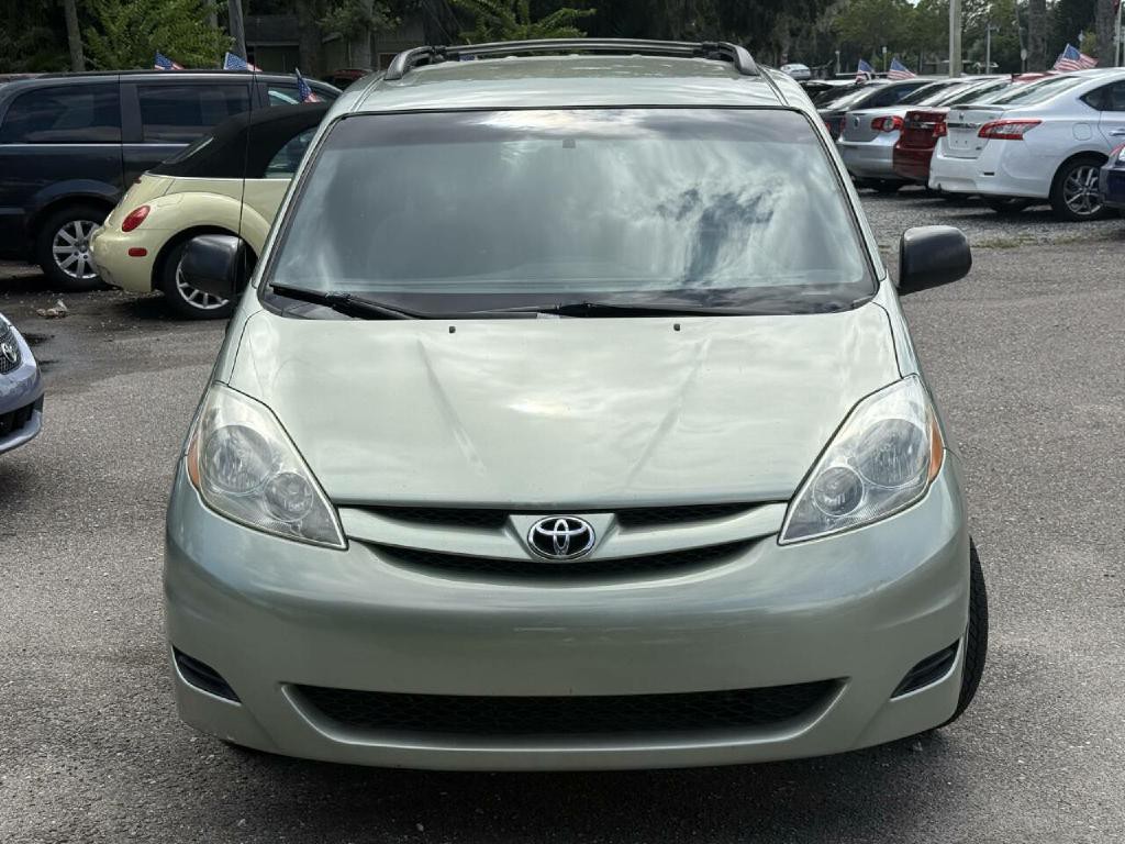 2007 Toyota Sienna Image 3