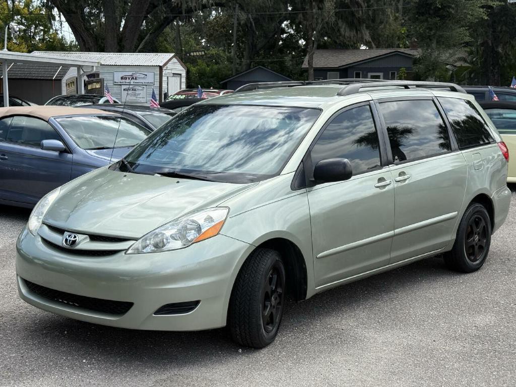 2007 Toyota Sienna Image 24