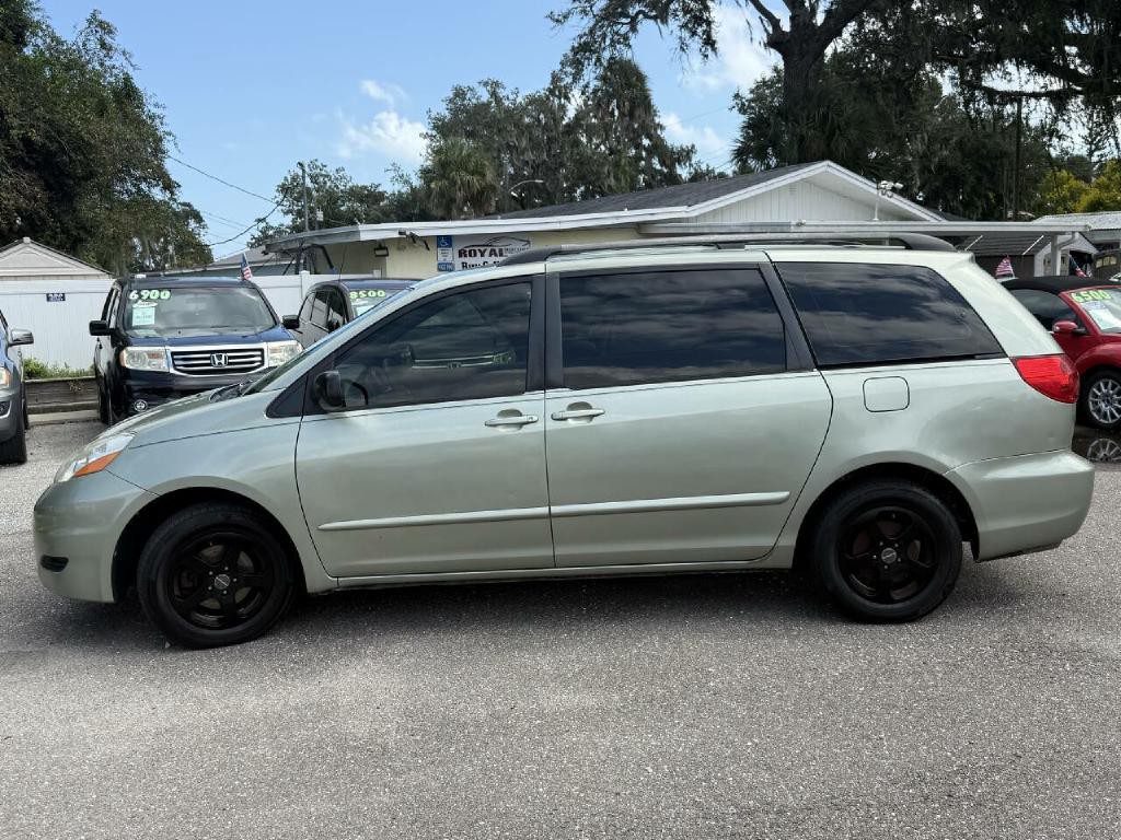 2007 Toyota Sienna Image 26