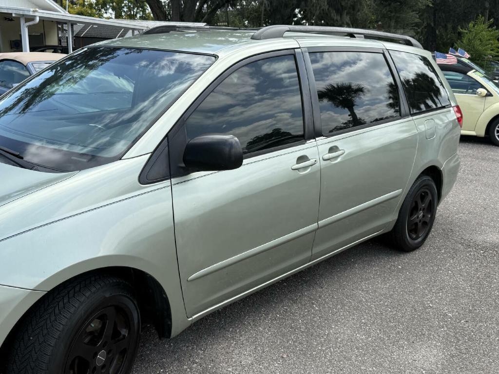 2007 Toyota Sienna Image 27