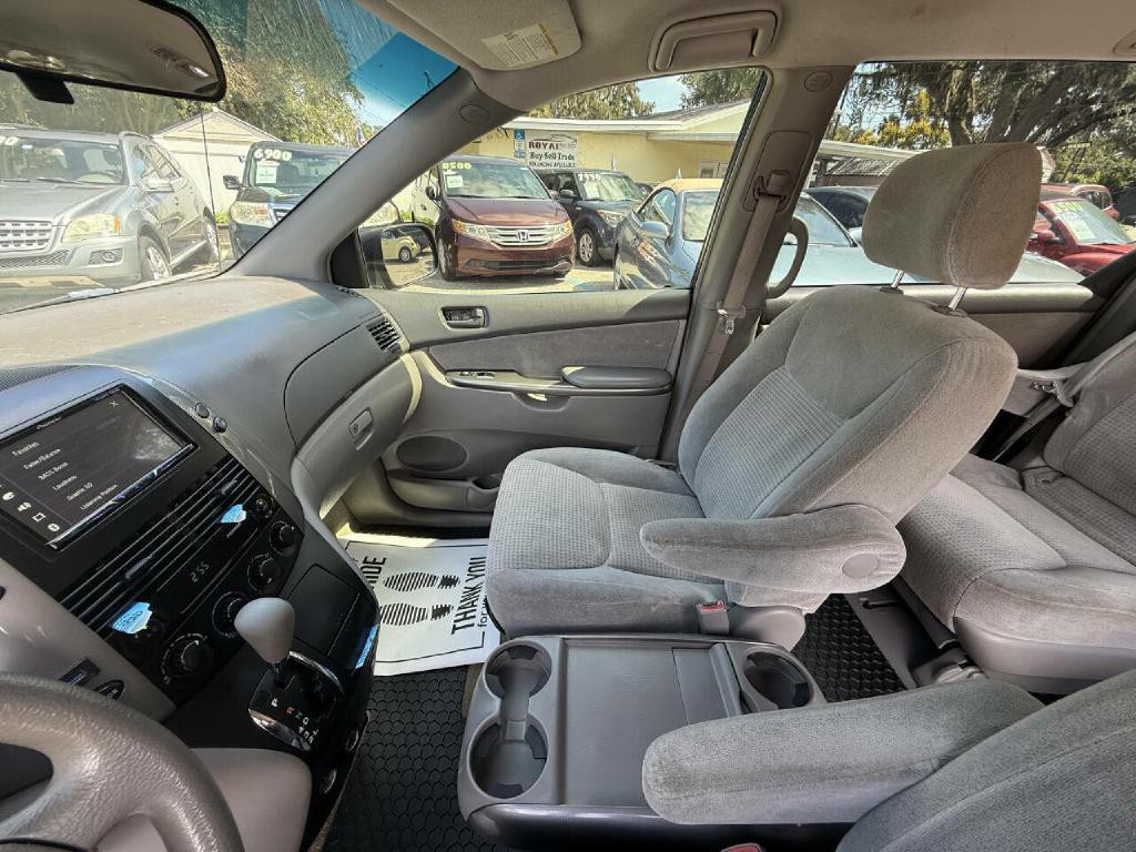 2007 Toyota Sienna Image 42