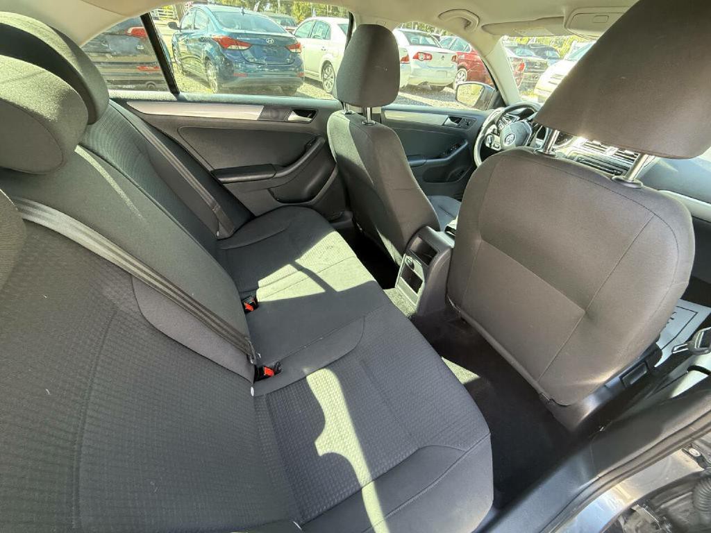 2015 Volkswagen Jetta Image 7