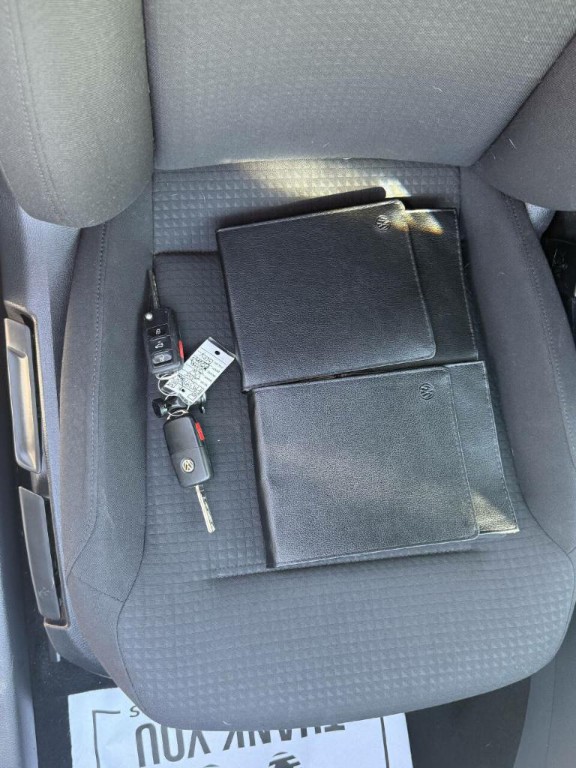 2015 Volkswagen Jetta Image 9