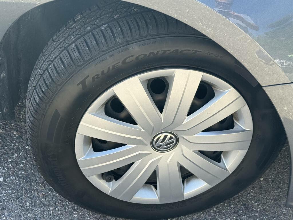 2015 Volkswagen Jetta Image 12